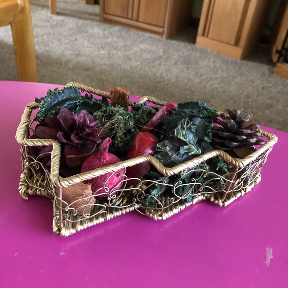 Wicker/Wire Tree-Painted Gold - From Pier 1 - Picture 3 of 5